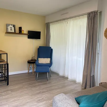 Pour 2 Personnes, Piscine, Sur Port * Gruissan
