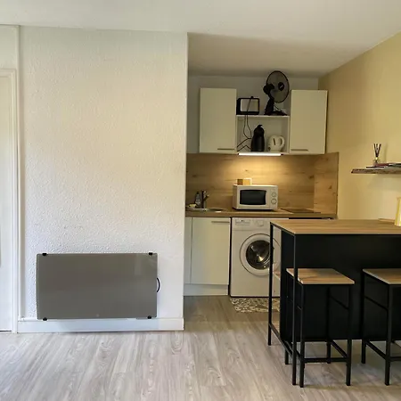 Pour 2 Personnes, Piscine, Sur Port Gruissan